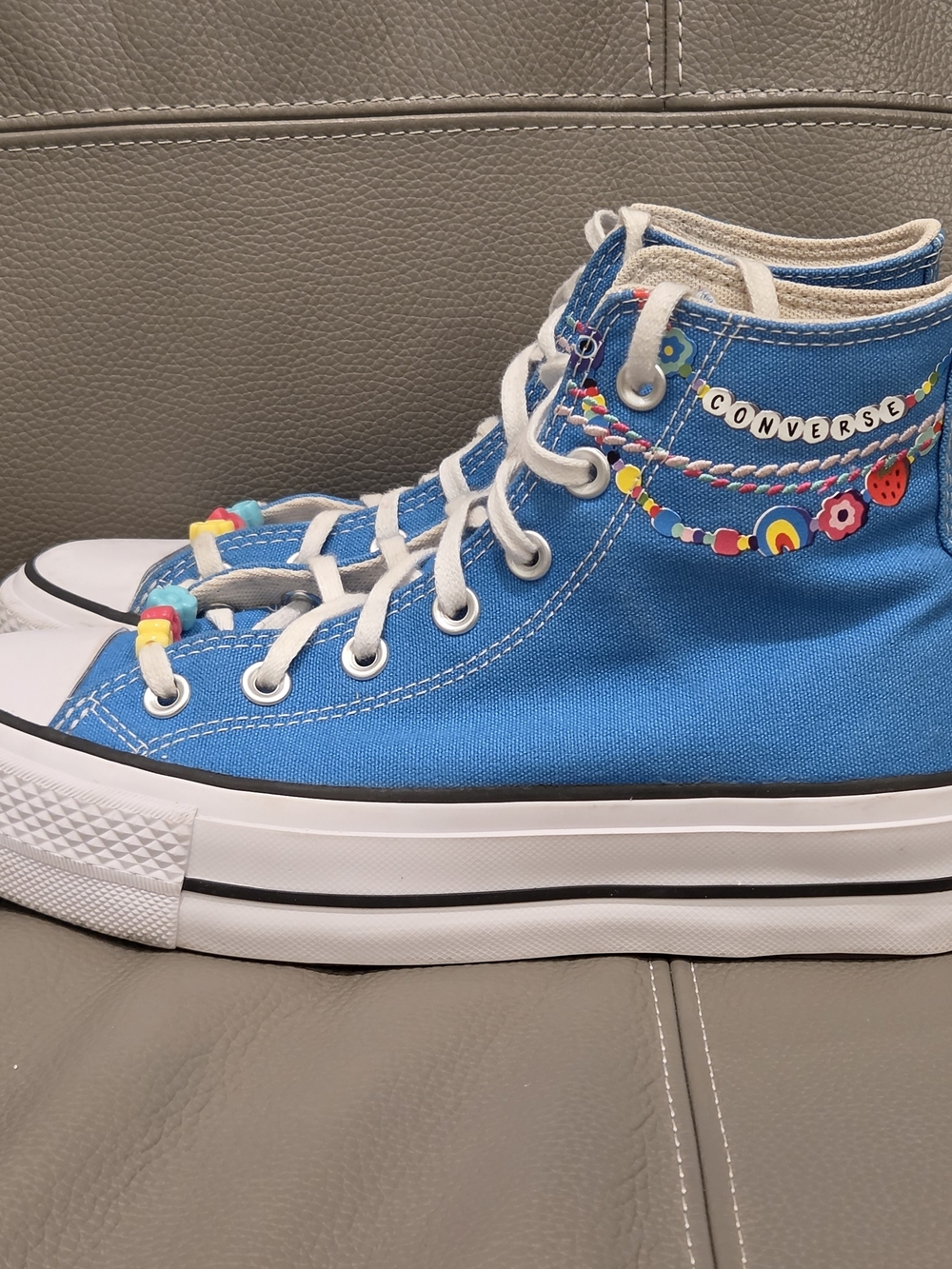 Converse Women 7 Embroidered Bracelet A06844C Ctas Lift Platform High Top Canvas